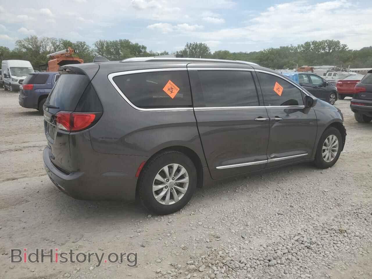 2019 CHRYSLER PACIFICA - VIN: 2C4RC1BG1KR561363 - Фото 3