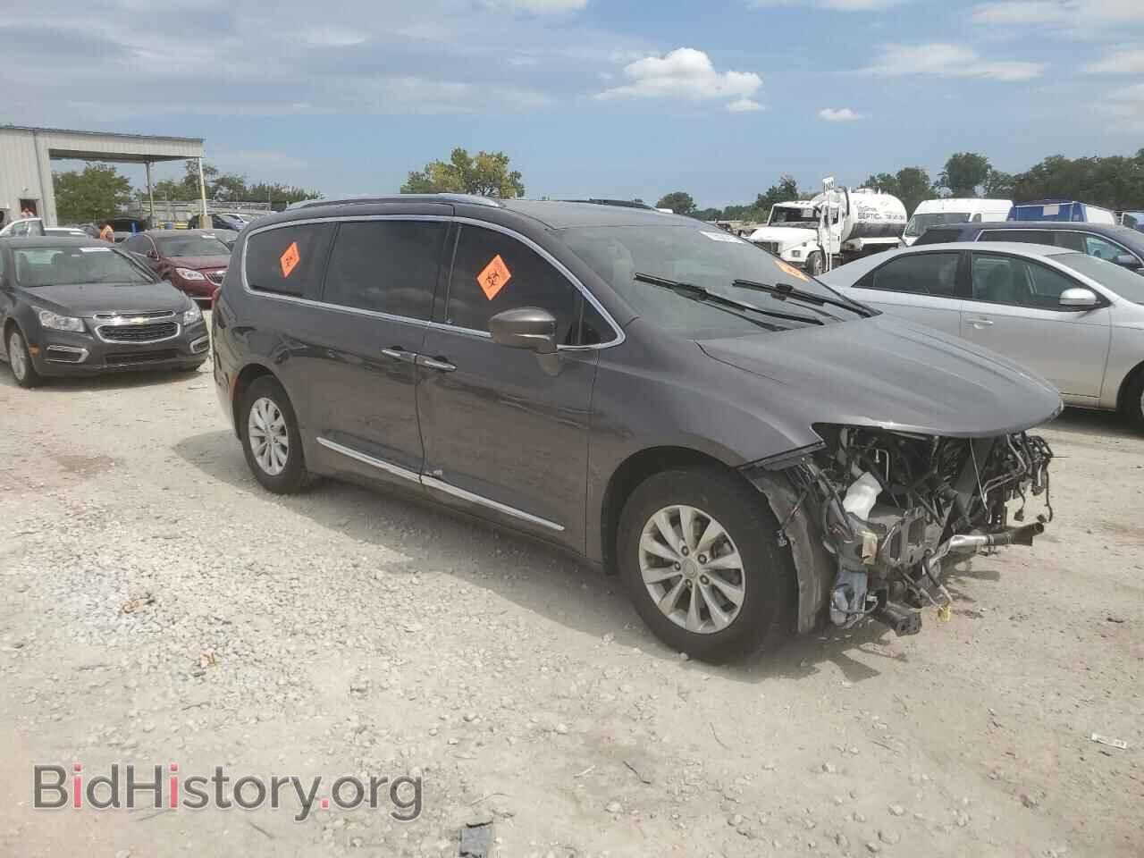 2019 CHRYSLER PACIFICA - VIN: 2C4RC1BG1KR561363 - Фото 4