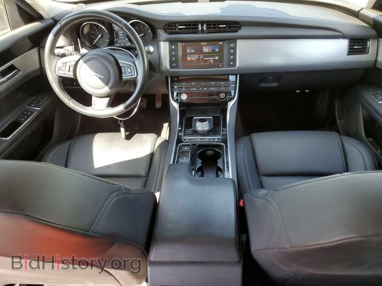 2016 JAGUAR XF - VIN: SAJBD4BV1GCY09868 - Фото 8