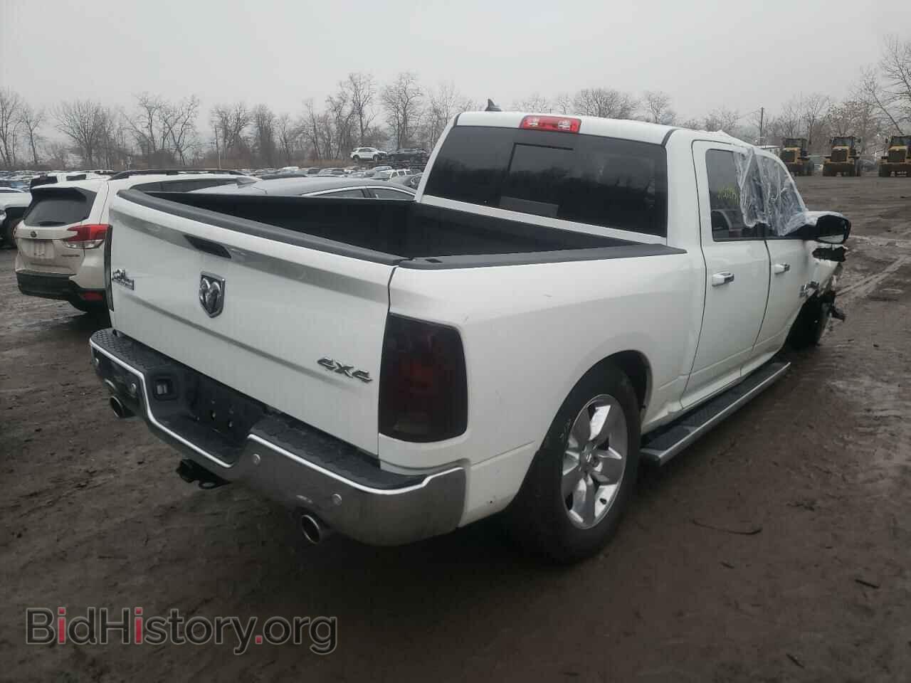 2017 RAM 1500 - VIN: 1C6RR7LT2HS549251 - Photo 4