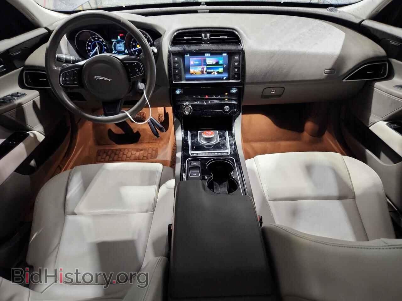 2017 JAGUAR XE - VIN: SAJAD4BV5HA952959 - Фото 8