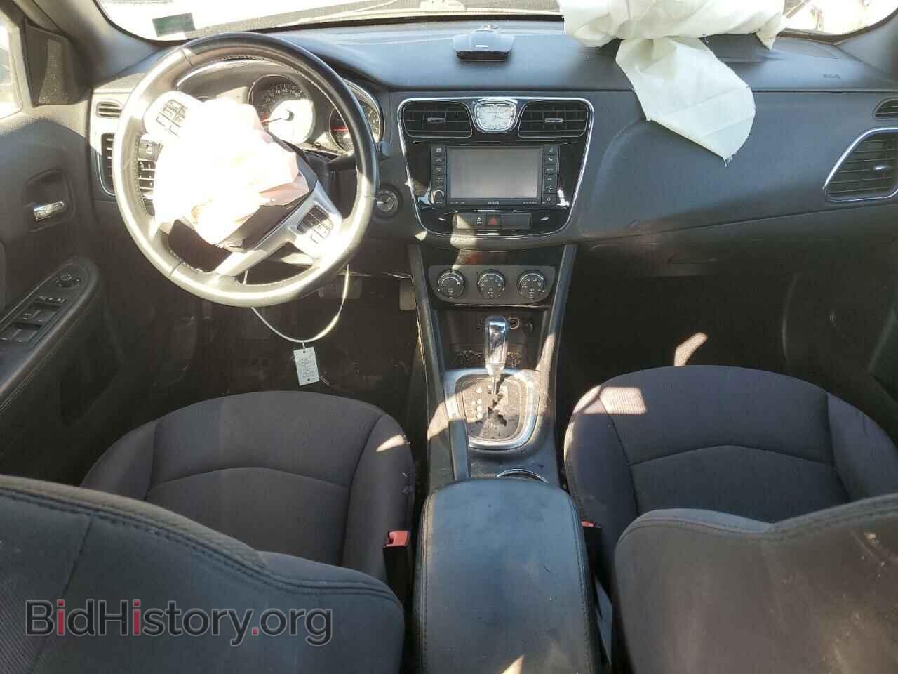 2012 CHRYSLER 200 - VIN: 1C3CCBBG2CN289257 - Фото 8