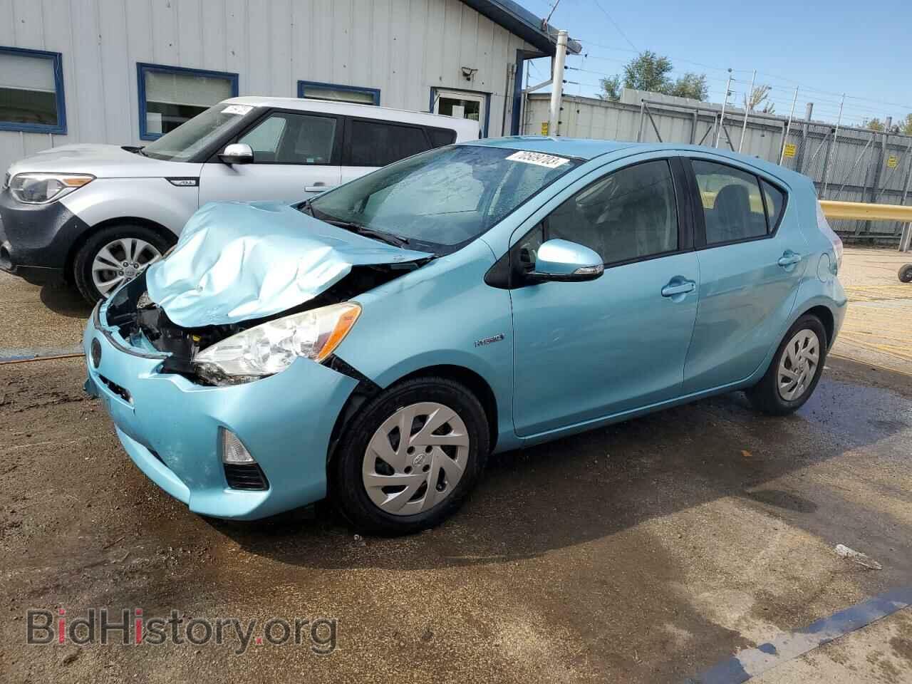 Фотография JTDKDTB38E1069204 - TOYOTA PRIUS 2014