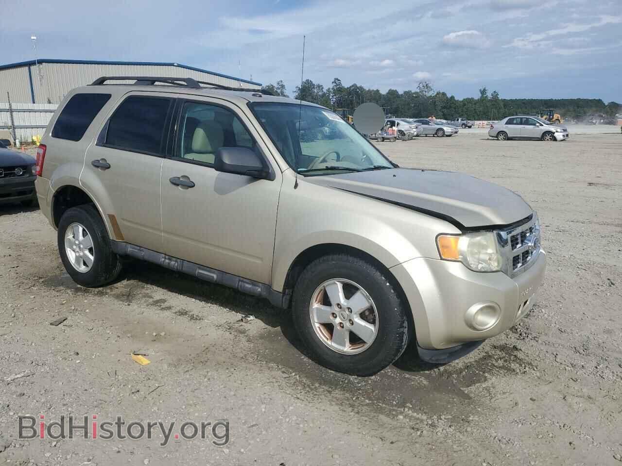 2011 FORD ESCAPE - VIN: 1FMCU0D71BKC48060 - Фото 4