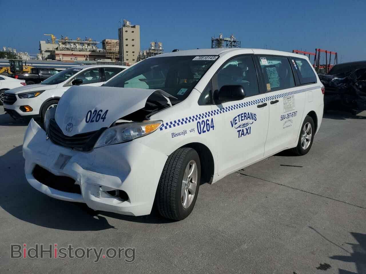 Фотография 5TDZZ3DC2HS872143 - TOYOTA All Models 2017