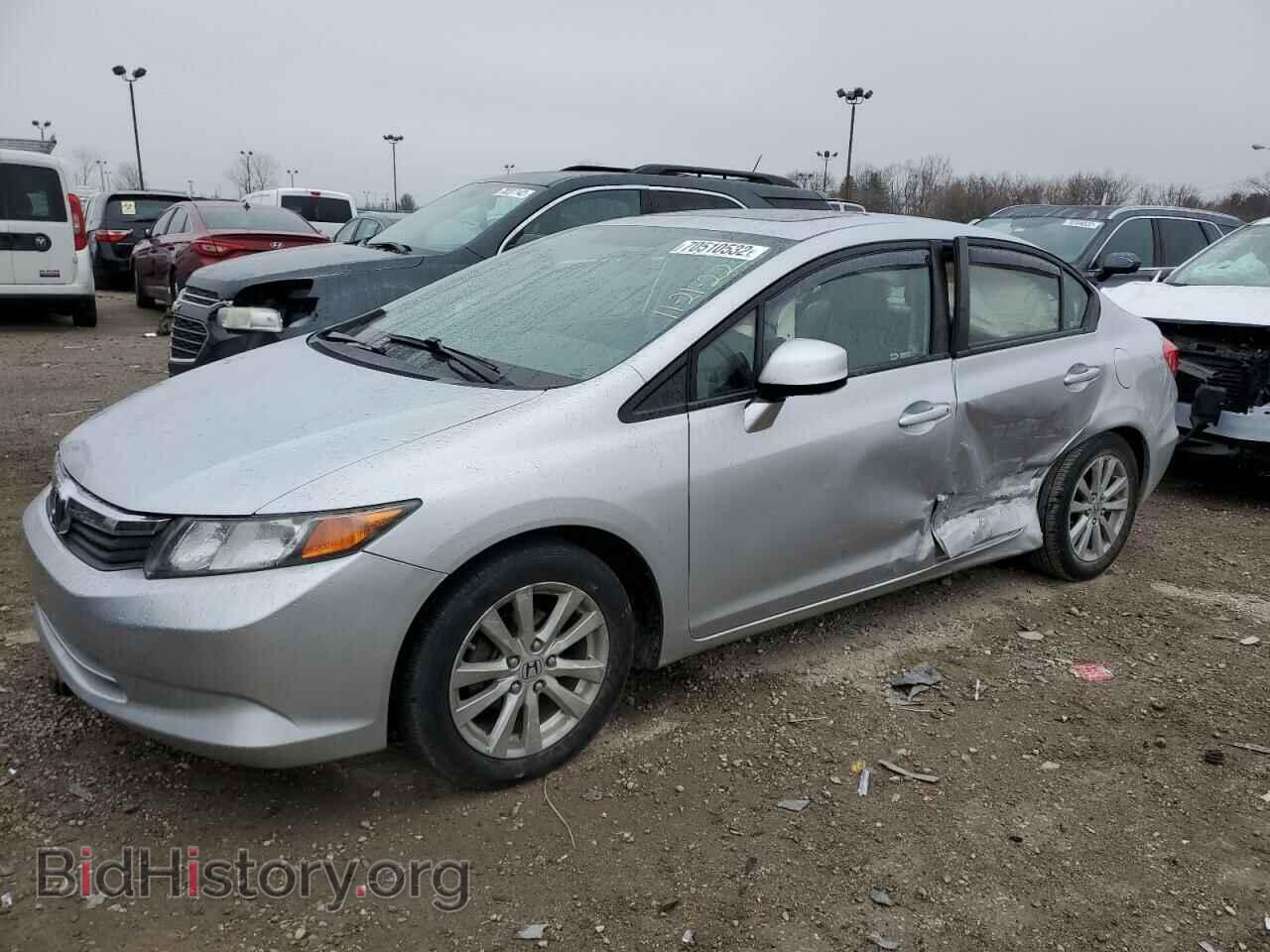 Фотография 19XFB2F96CE017869 - HONDA CIVIC 2012