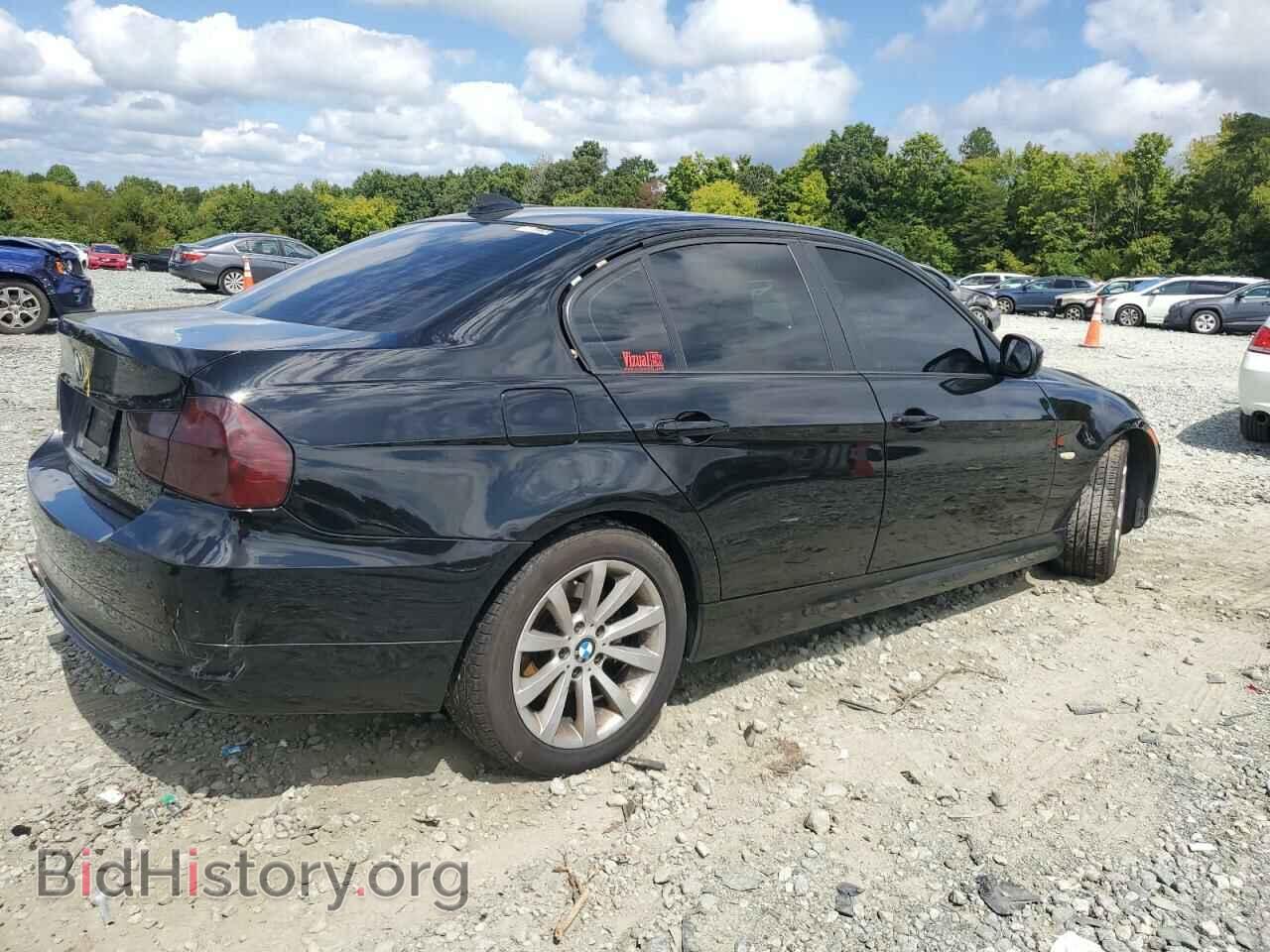 2011 BMW 3 SERIES - VIN: WBAPH7C57BE851738 - Фото 3