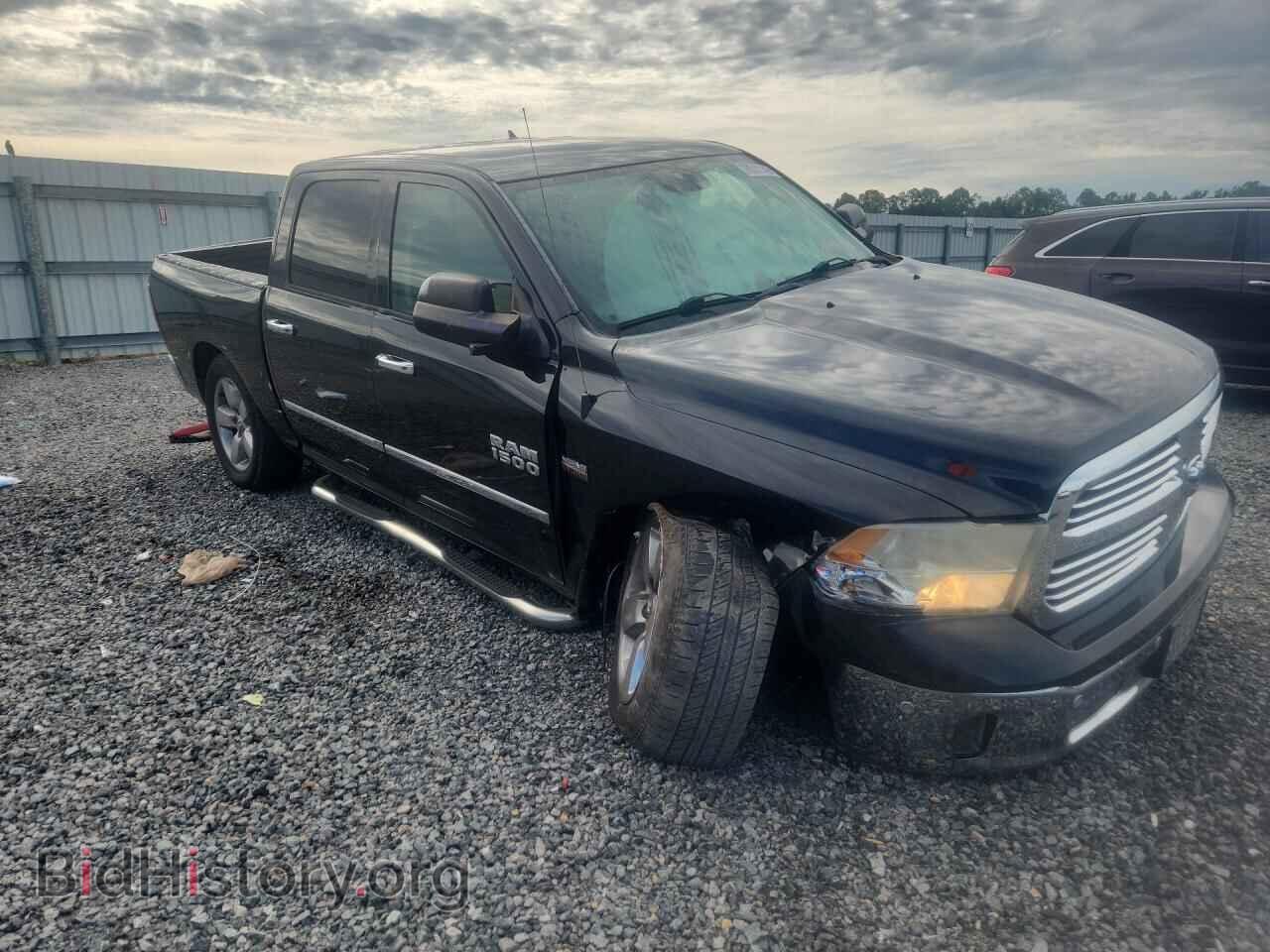 2017 RAM 1500 - VIN: 1C6RR7LT1HS719650 - Photo 4