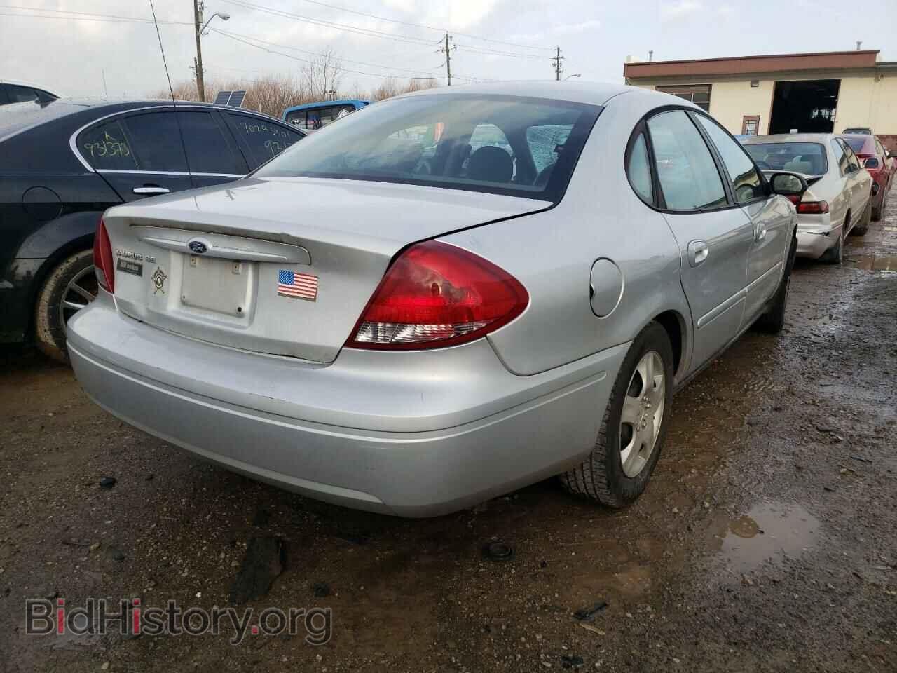 2006 FORD TAURUS - VIN: 1FAFP53U36A188359 - Фото 4