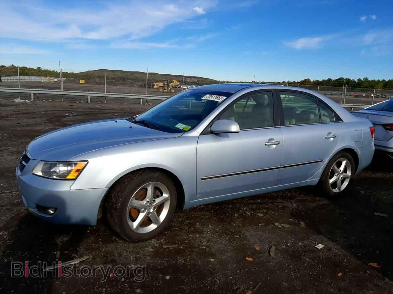 Photo 5NPEU46FX8H313097 - HYUNDAI SONATA 2008