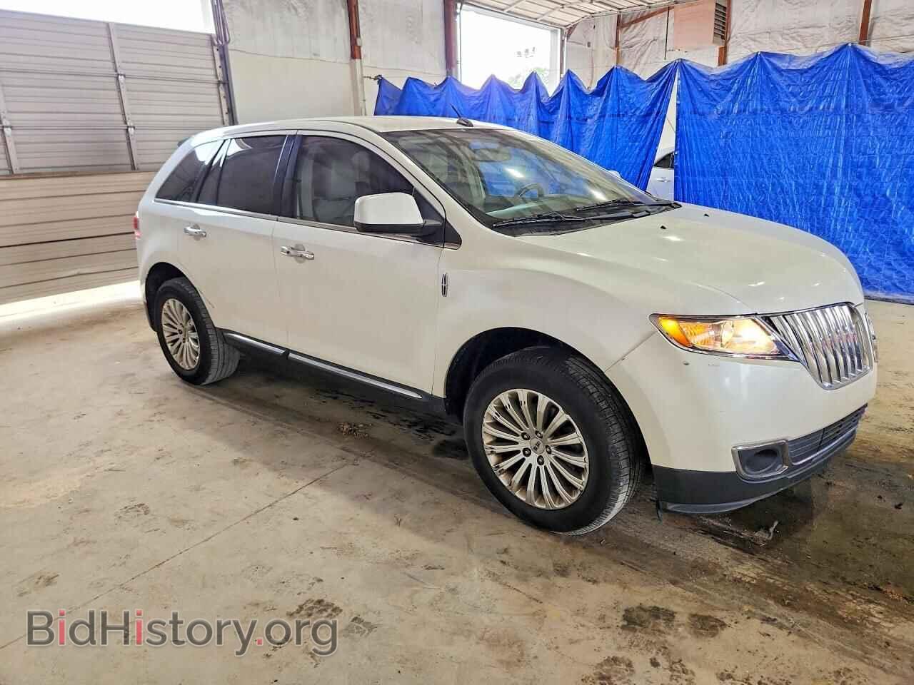 2011 LINCOLN MKX - VIN: 2LMDJ6JK5BBJ02445 - Photo 4