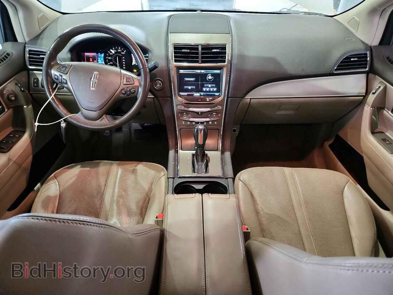 2011 LINCOLN MKX - VIN: 2LMDJ6JK5BBJ02445 - Photo 8