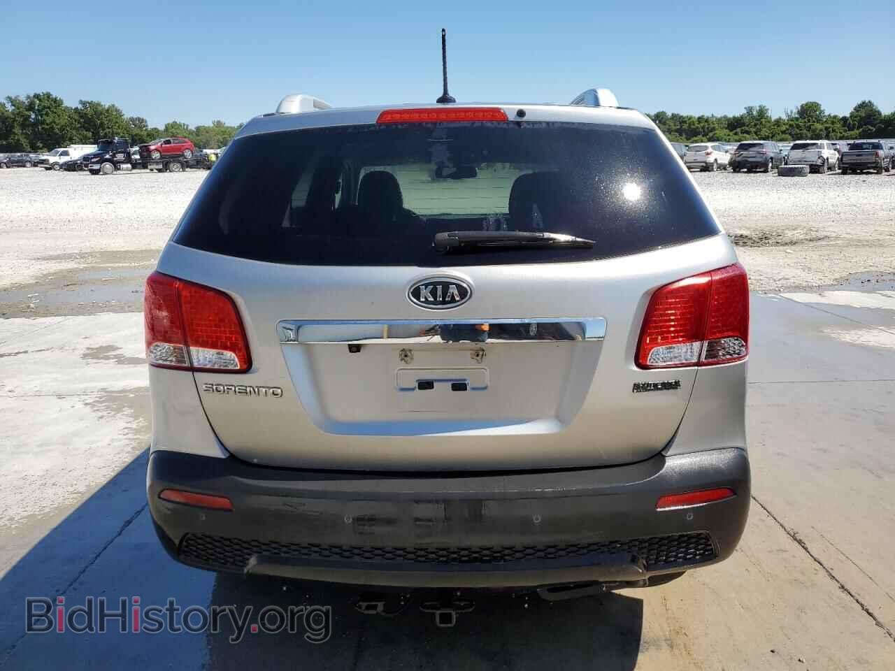 2013 KIA SORENTO - VIN: 5XYKTCA61DG367445 - Фото 6