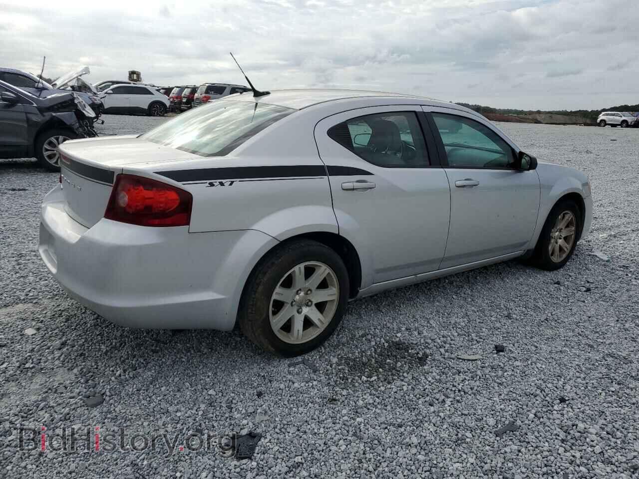 2011 DODGE AVENGER - VIN: 1B3BD4FB0BN542428 - Фото 3