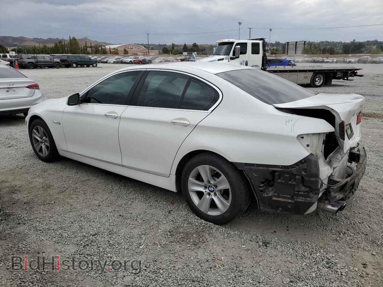 2013 BMW 5 SERIES - VIN: WBAXG5C54DD230831 - Фото 2