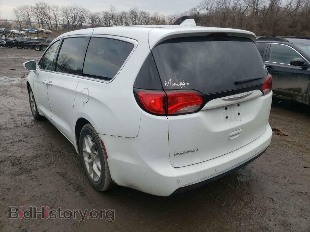 2019 CHRYSLER PACIFICA - VIN: 2C4RC1FG3KR604577 - Photo 3