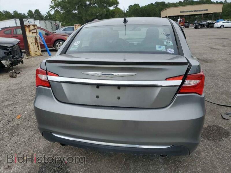 2013 Chrysler 200 (VIN 1C3CCBCG8DN555462) — photo 6 of 12