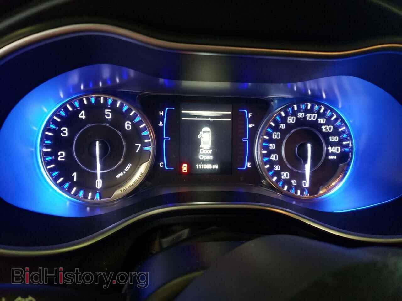 2016 CHRYSLER 200 - VIN: 1C3CCCAB6GN175201 - Фото 9
