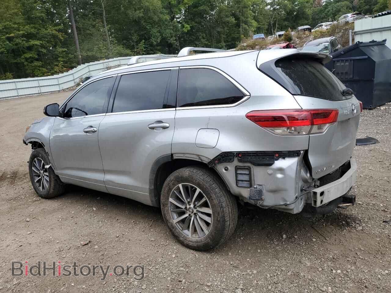 2017 TOYOTA HIGHLANDER - VIN: 5TDJZRFH2HS363548 - Фото 2