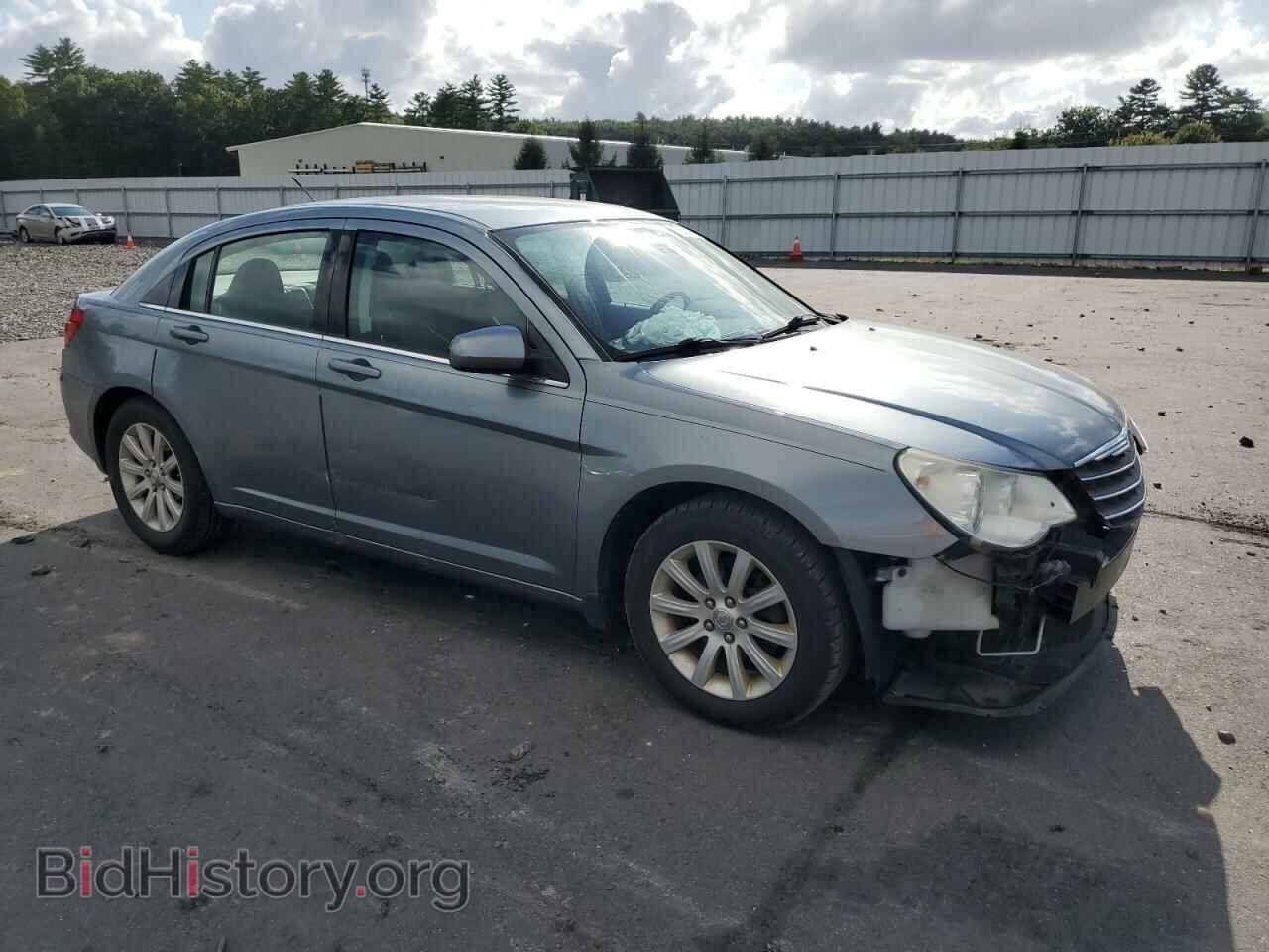 2010 CHRYSLER SEBRING - VIN: 1C3CC5FB6AN163075 - Фото 4