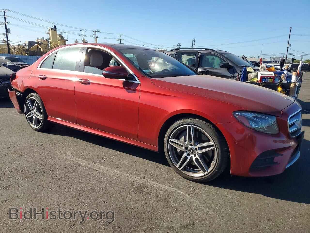 2020 Mercedes-Benz E-CLASS (VIN WDDZF8DB1LA732626) — фото 4 из 14