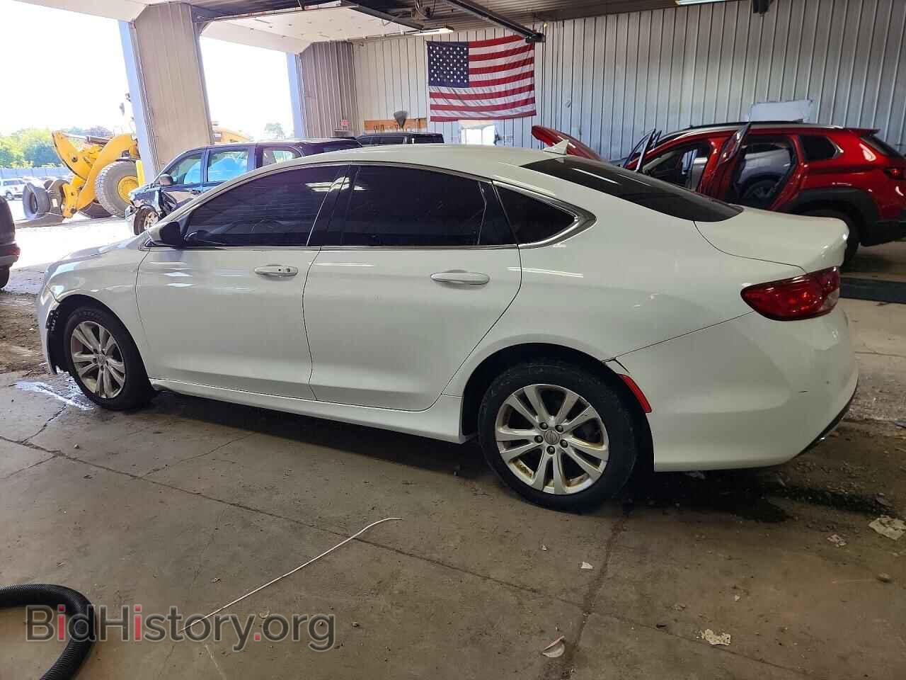 2015 CHRYSLER 200 - VIN: 1C3CCCAB6FN711031 - Photo 2