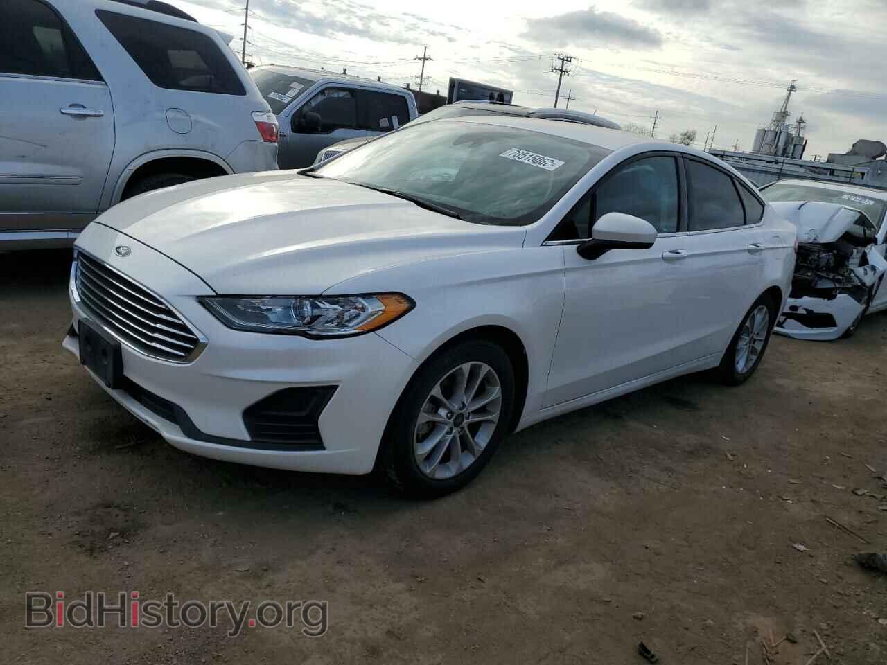 Фотография 3FA6P0HD3KR215667 - FORD FUSION 2019