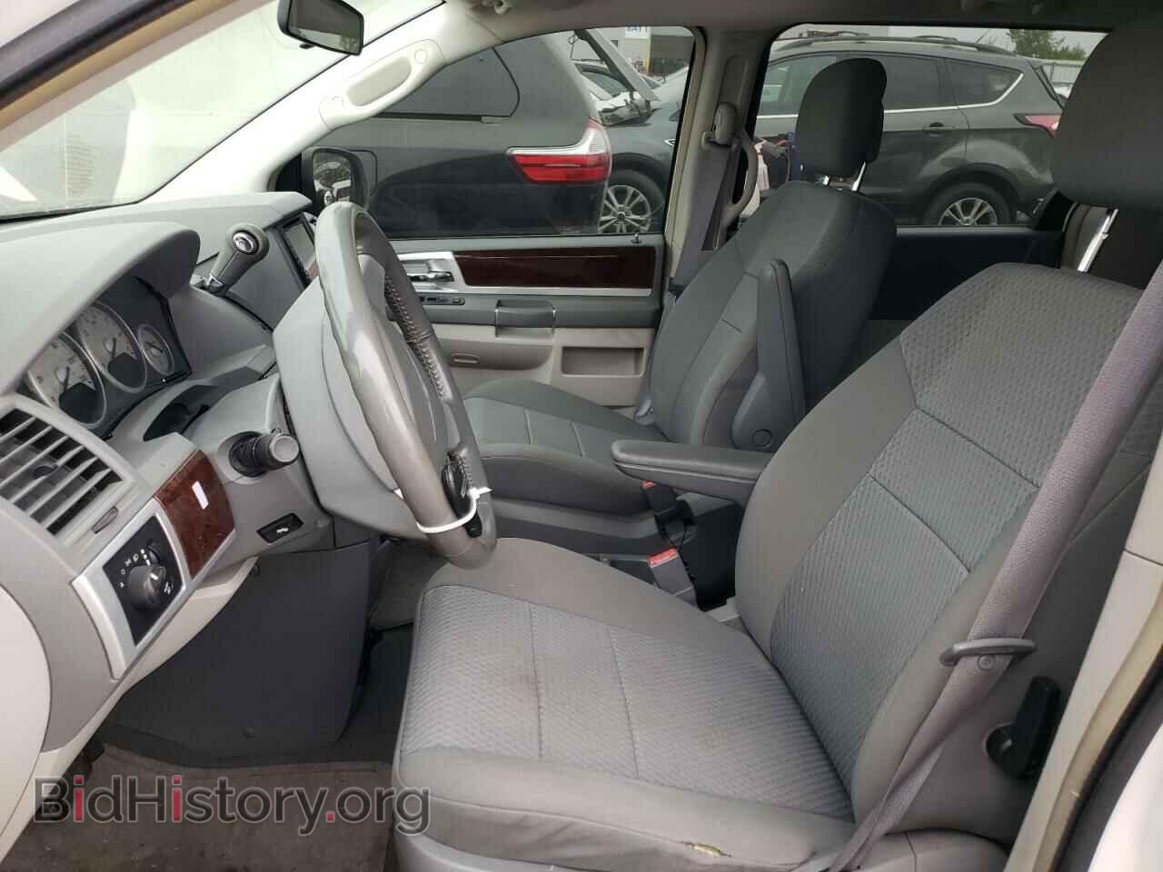 2010 CHRYSLER MINIVAN - VIN: 2A4RR5D10AR308882 - Фото 7