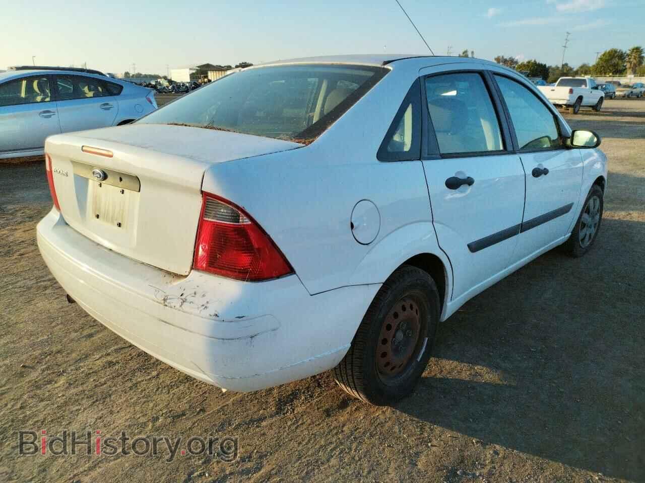 2007 FORD FOCUS - VIN: 1FAFP34N67W322877 - Фото 4