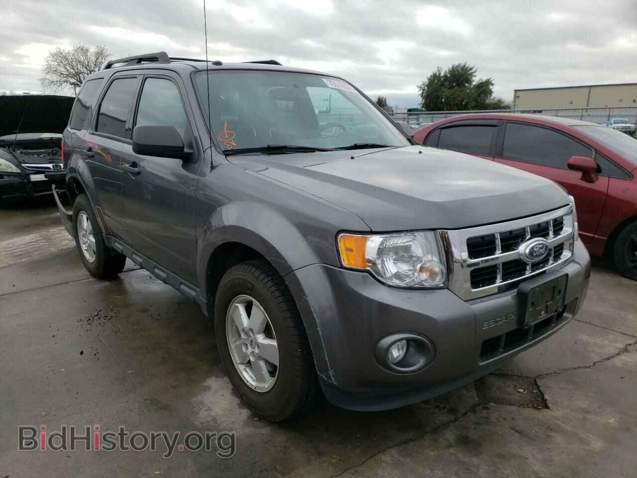 Фотография 1FMCU0D73BKB73295 - FORD ESCAPE 2011