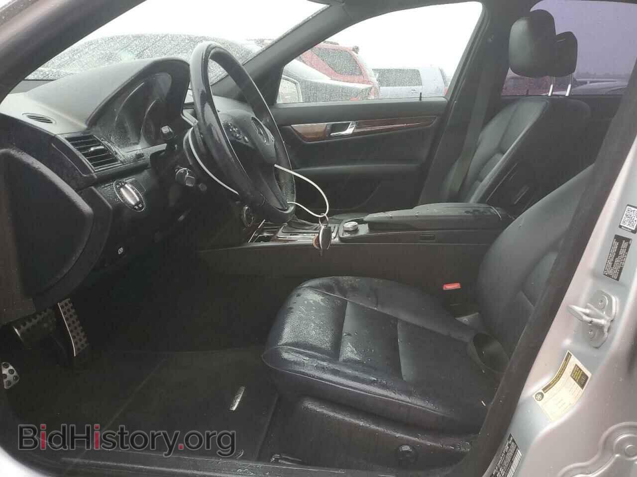 2010 MERCEDES-BENZ C-CLASS - VIN: WDDGF5EB8AR098900 - Фото 7