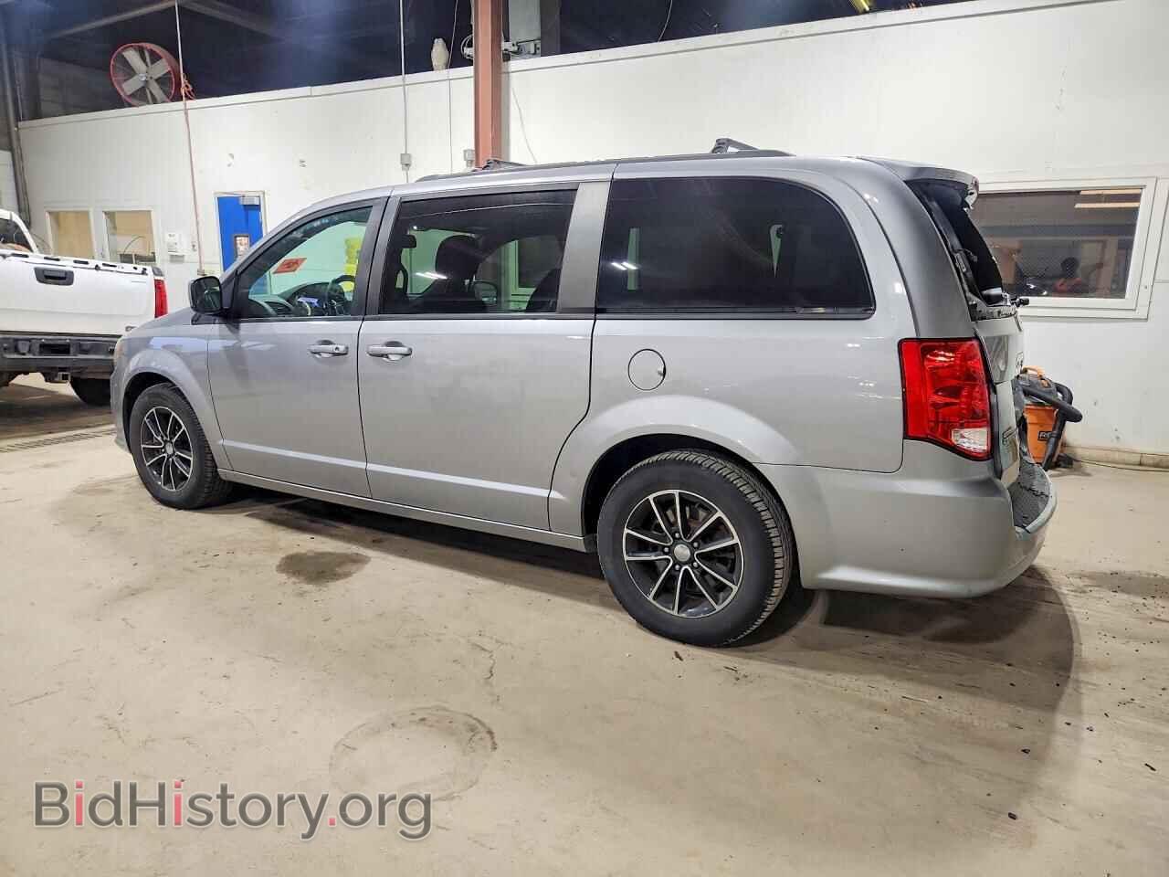 2018 DODGE CARAVAN - VIN: 2C4RDGEG5JR325888 - Photo 2