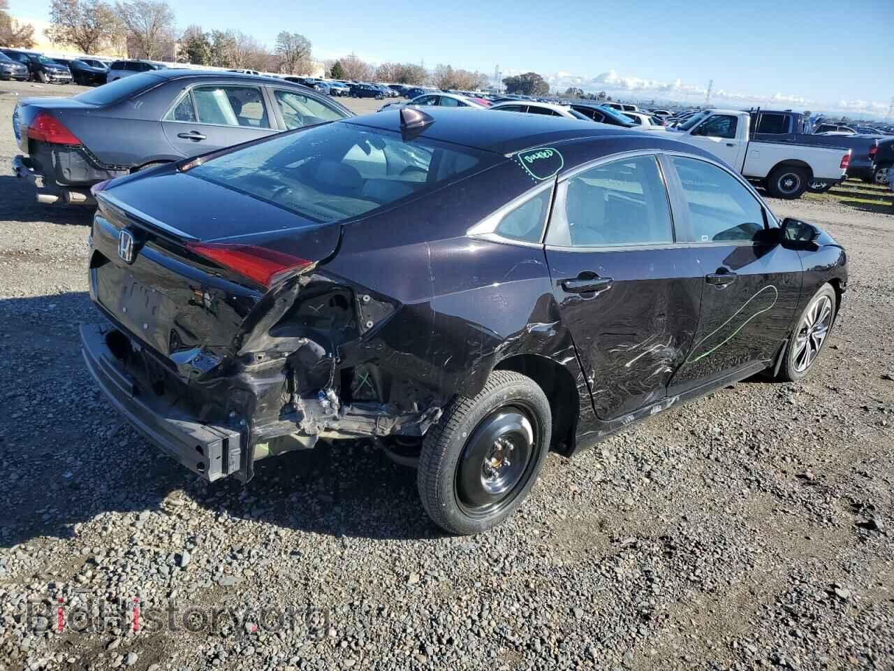 2017 HONDA CIVIC - VIN: 2HGFC1F33HH655562 - Фото 3