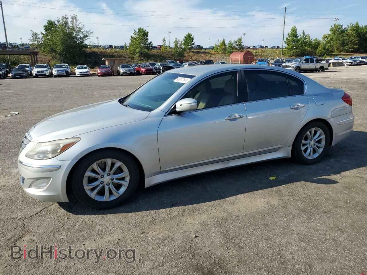 Photo KMHGC4DD2CU162084 - HYUNDAI GENESIS 2012