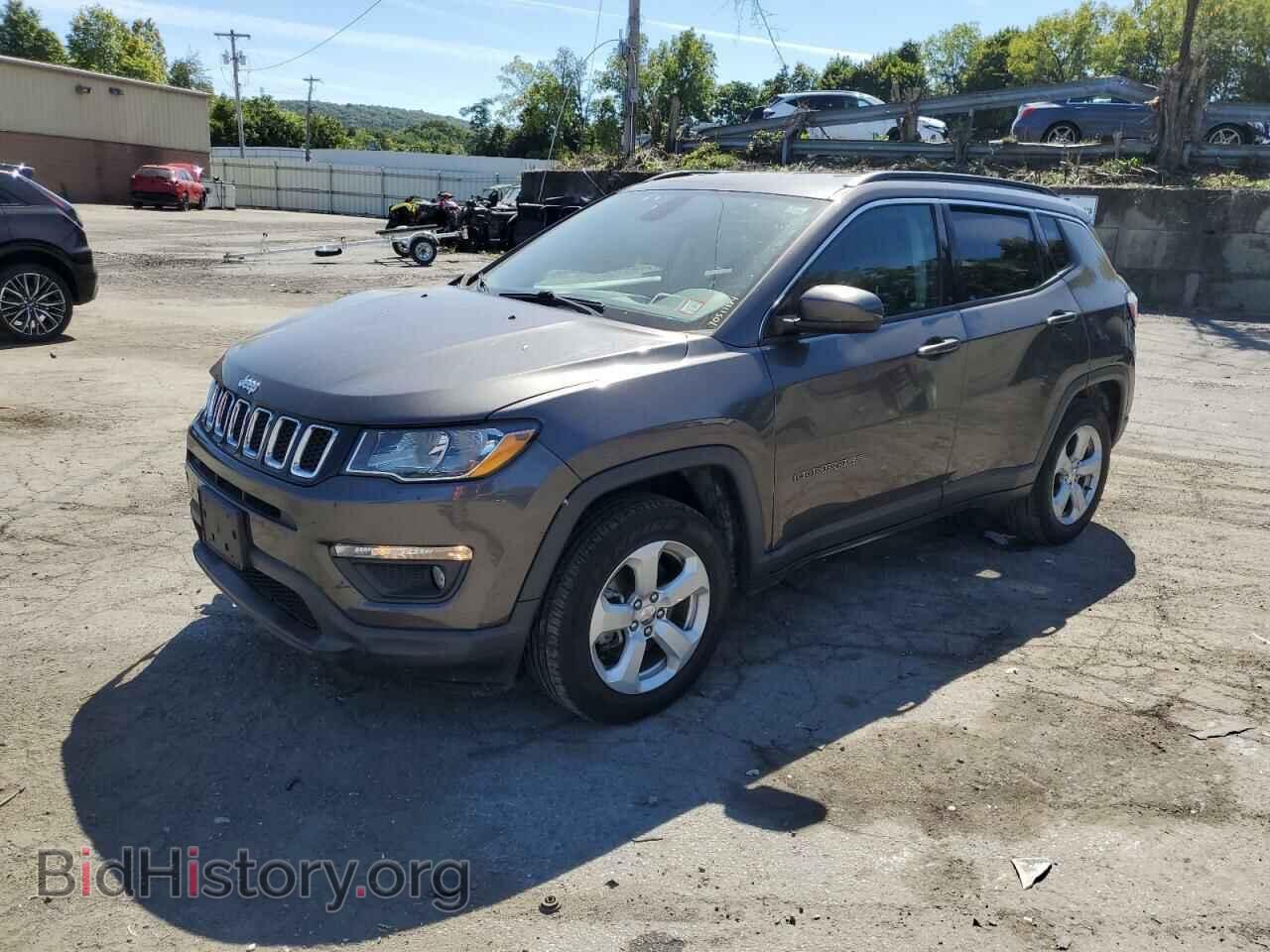 Фотография 3C4NJDBB0HT627630 - JEEP COMPASS 2017