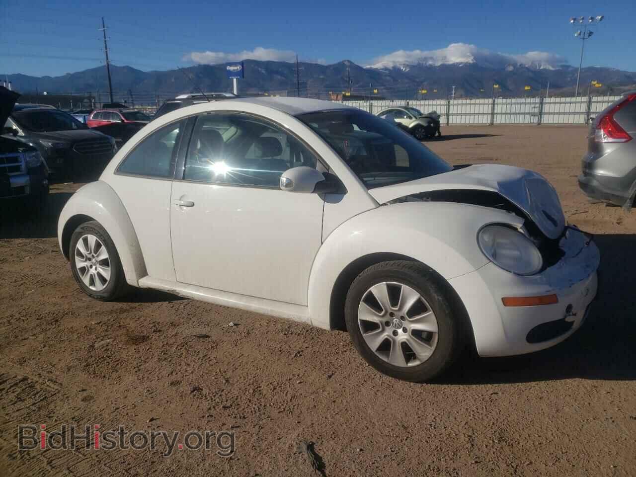 2009 VOLKSWAGEN BEETLE - VIN: 3VWPW31CX9M511147 - Фото 4