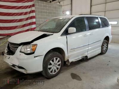 2016 Chrysler MINIVAN TOWN & COU, white — VIN 2C4RC1BG0GR287418, Copart