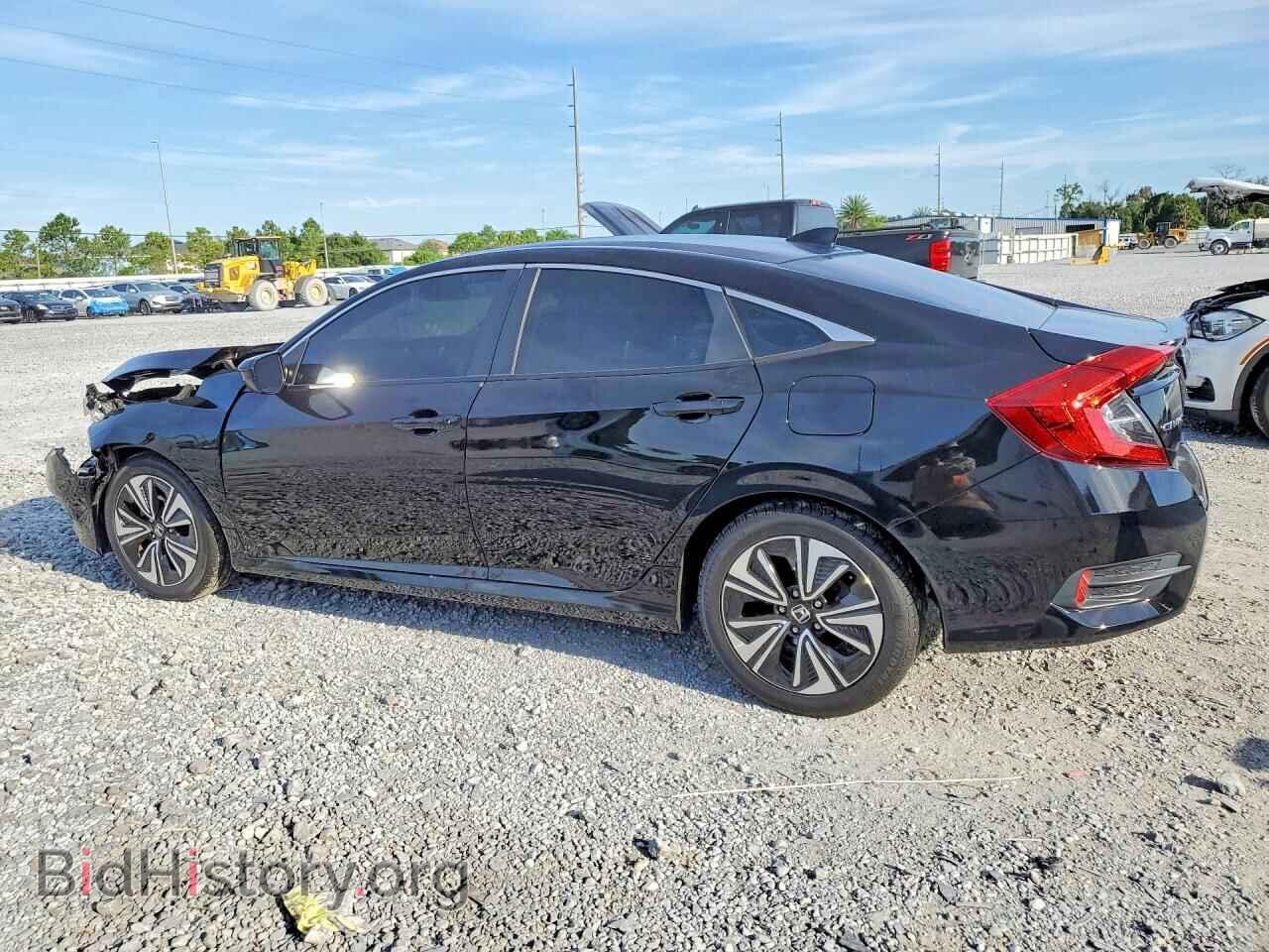 2017 HONDA CIVIC - VIN: 19XFC1F38HE031881 - Photo 2
