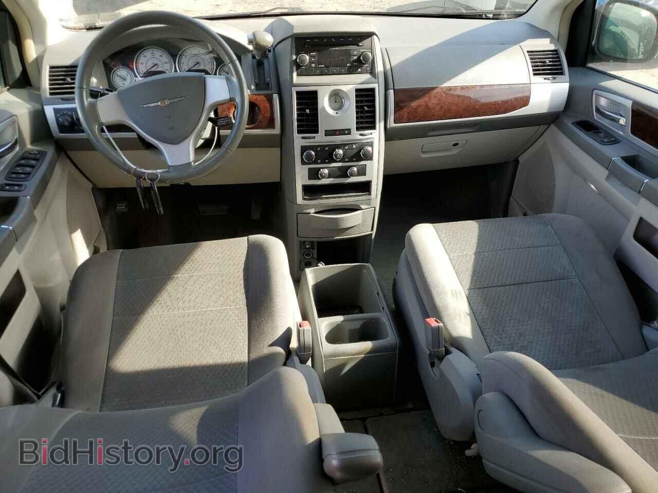 2010 CHRYSLER MINIVAN - VIN: 2A4RR5D10AR221628 - Фото 8