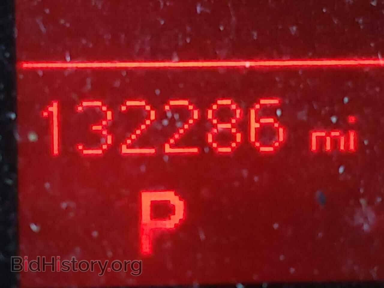2011 AUDI A4 - VIN: WAUBFAFL0BN012134 - Фото 8
