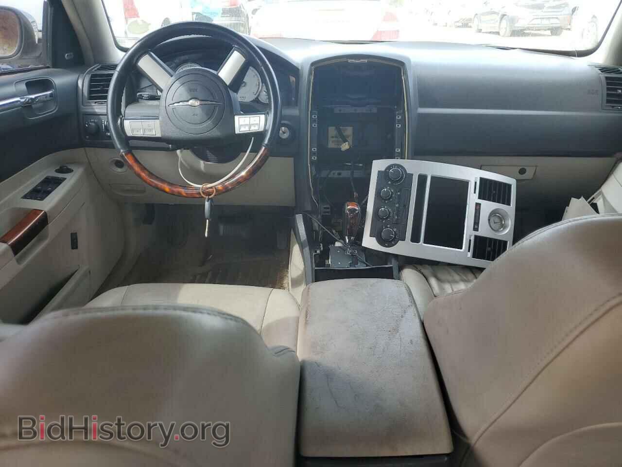 2006 CHRYSLER 300 - VIN: 2C3KA63H96H291956 - Фото 8