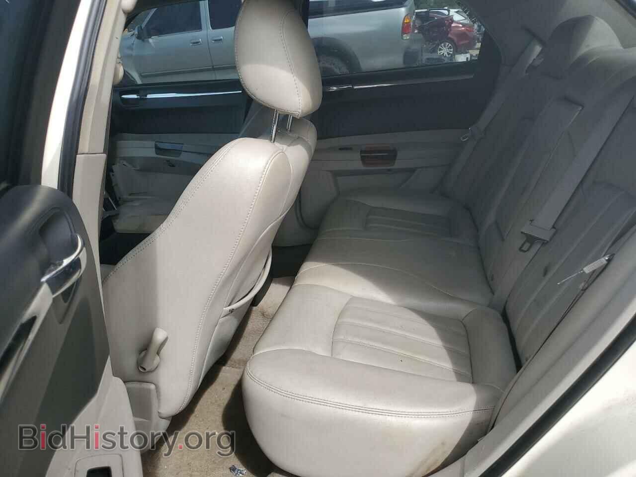 2006 CHRYSLER 300 - VIN: 2C3KA63H96H291956 - Фото 10