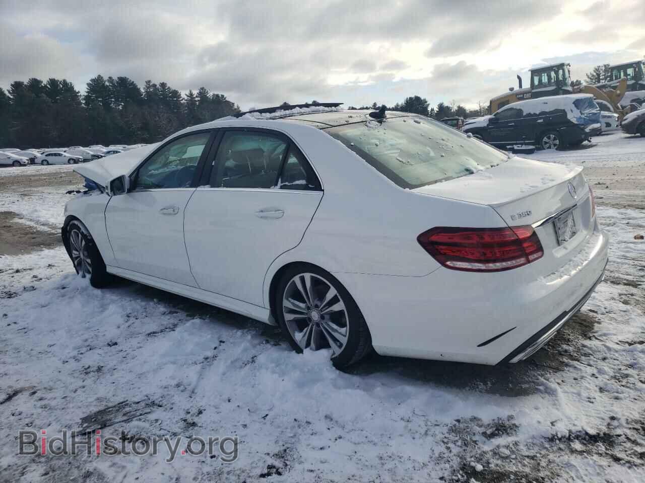 2016 MERCEDES-BENZ E-CLASS - VIN: WDDHF8JB7GB203696 - Фото 2