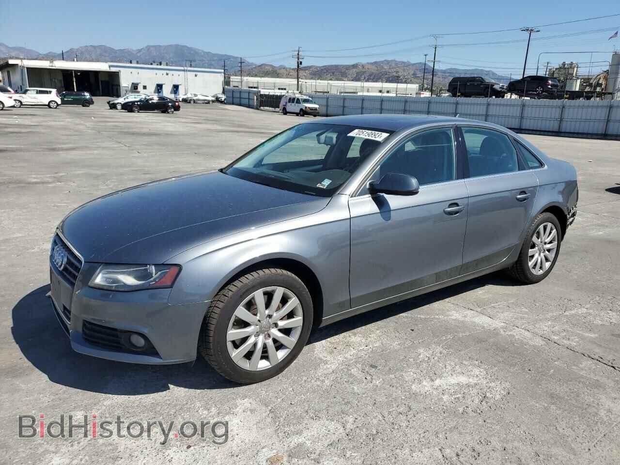 Photo WAUAFAFL0CN014821 - AUDI A4 2012
