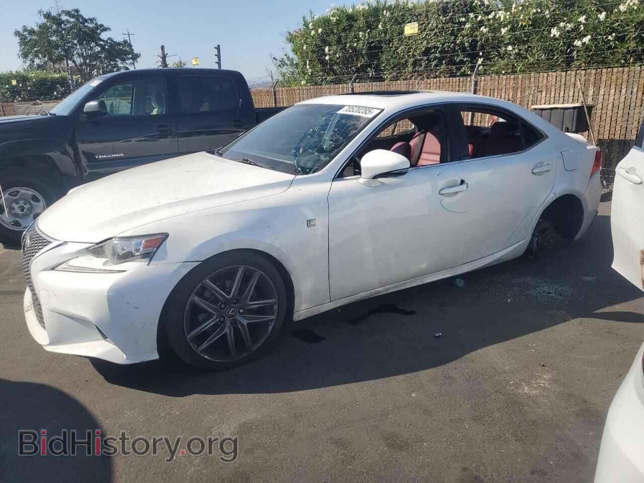 Фотография JTHBF1D27F5077970 - LEXUS IS 2015