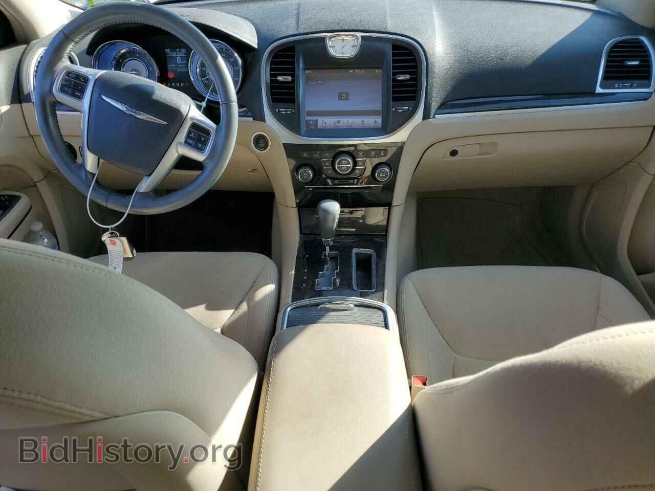 2011 CHRYSLER 300 - VIN: 2C3CA4CG9BH529850 - Фото 8