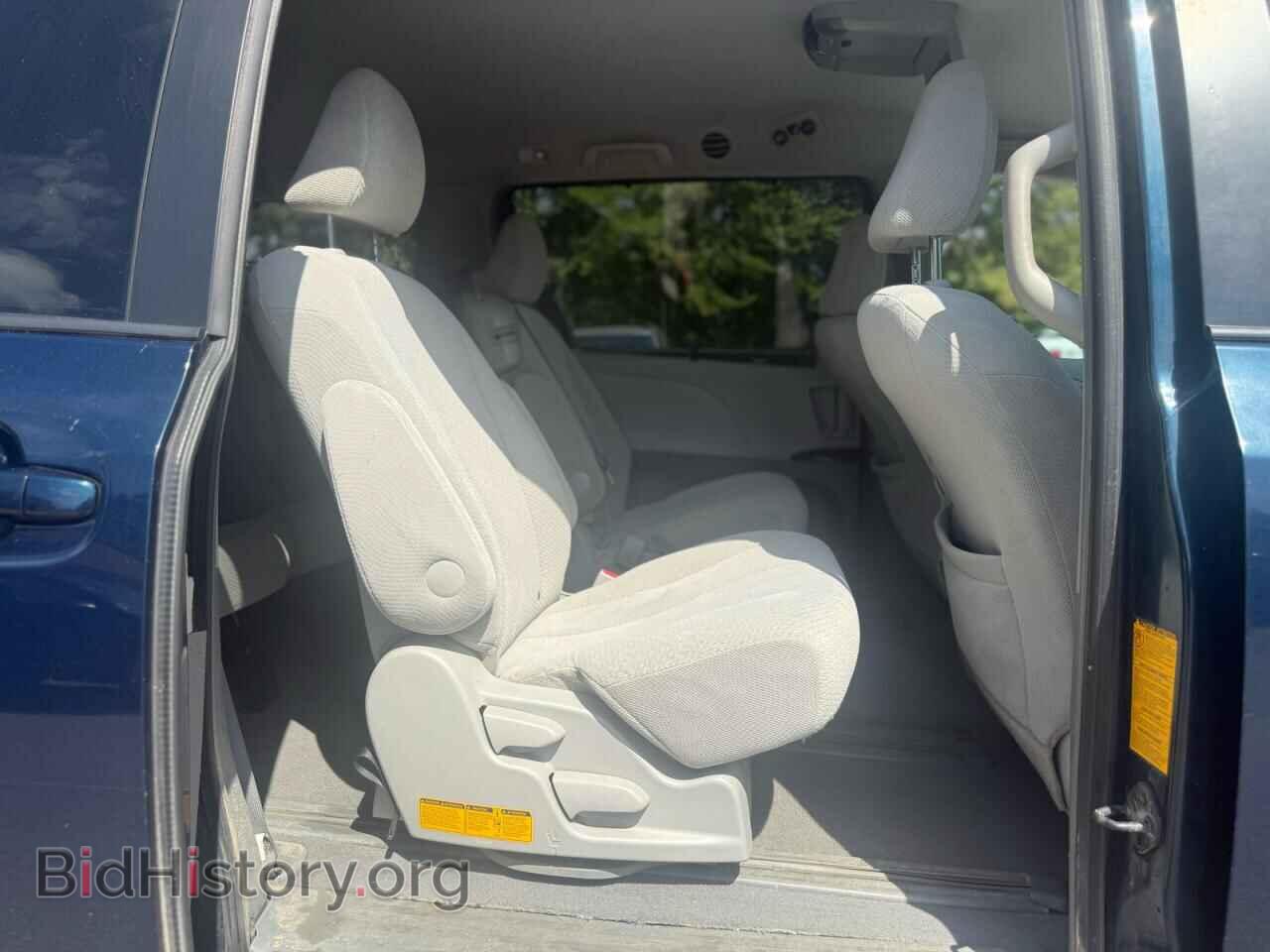 2011 TOYOTA All Models - VIN: 5TDKK3DC5BS042947 - Photo 6