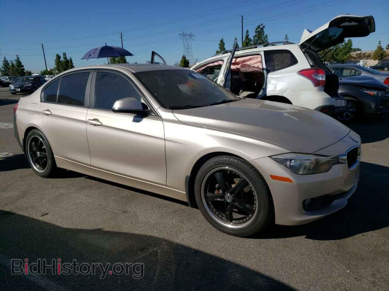 2013 BMW 3 SERIES - VIN: WBA3C1C56DF435235 - Фото 4