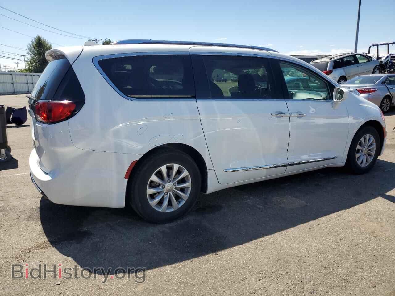 2019 CHRYSLER PACIFICA - VIN: 2C4RC1BG4KR698295 - Фото 3