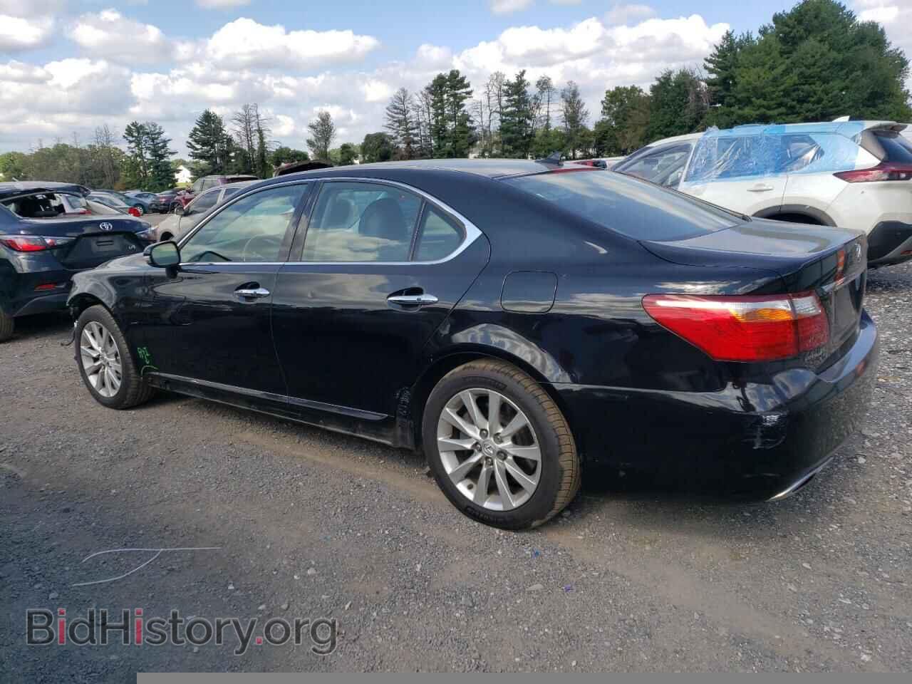2012 LEXUS LS460 - VIN: JTHCL5EF1C5013988 - Photo 2